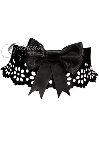 IN STOCK 14-15” Blossom Bow choker